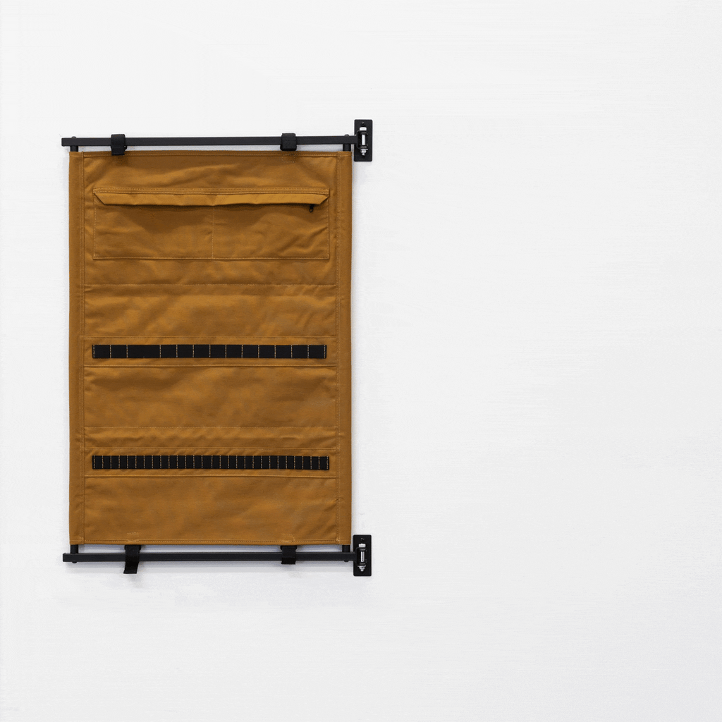 Empty tan Pivot Panel canvas tool organizer